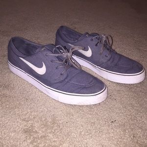 Men's Size 11 Gray Nike SB Janoski